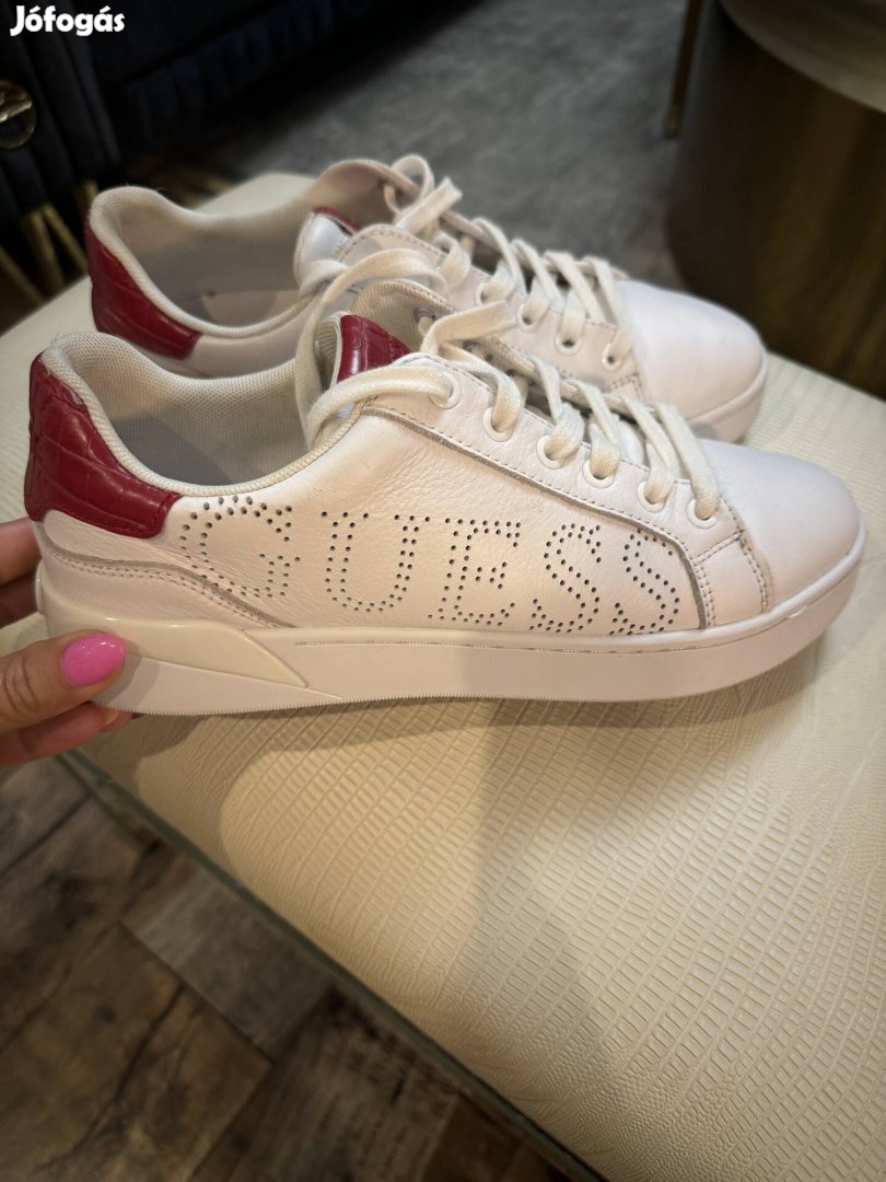 Guess női sneakers !