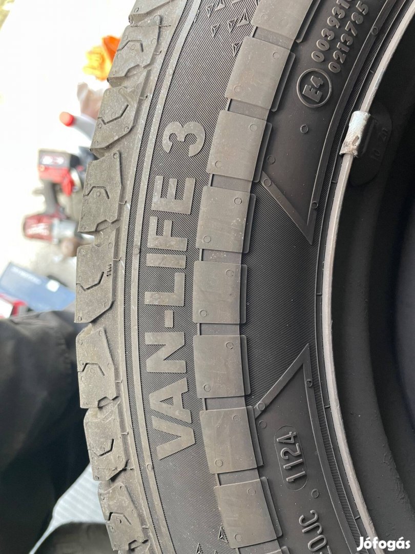 Gumi 205/65 r16 c