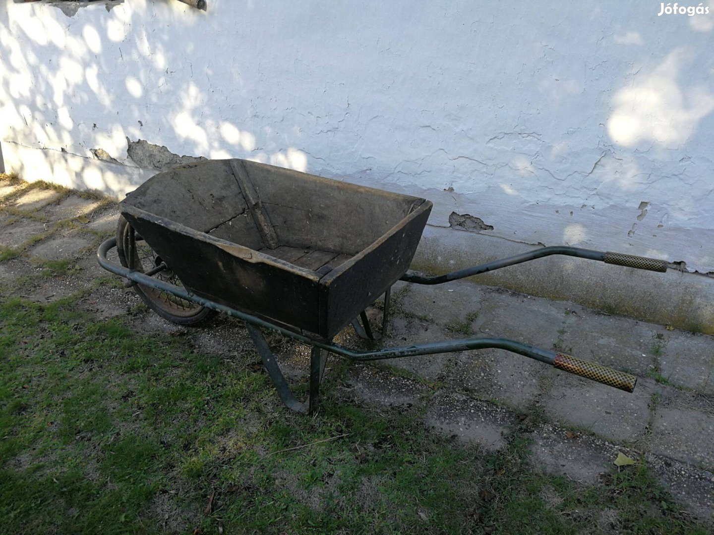 Gumi kerekes fa talicska taliga