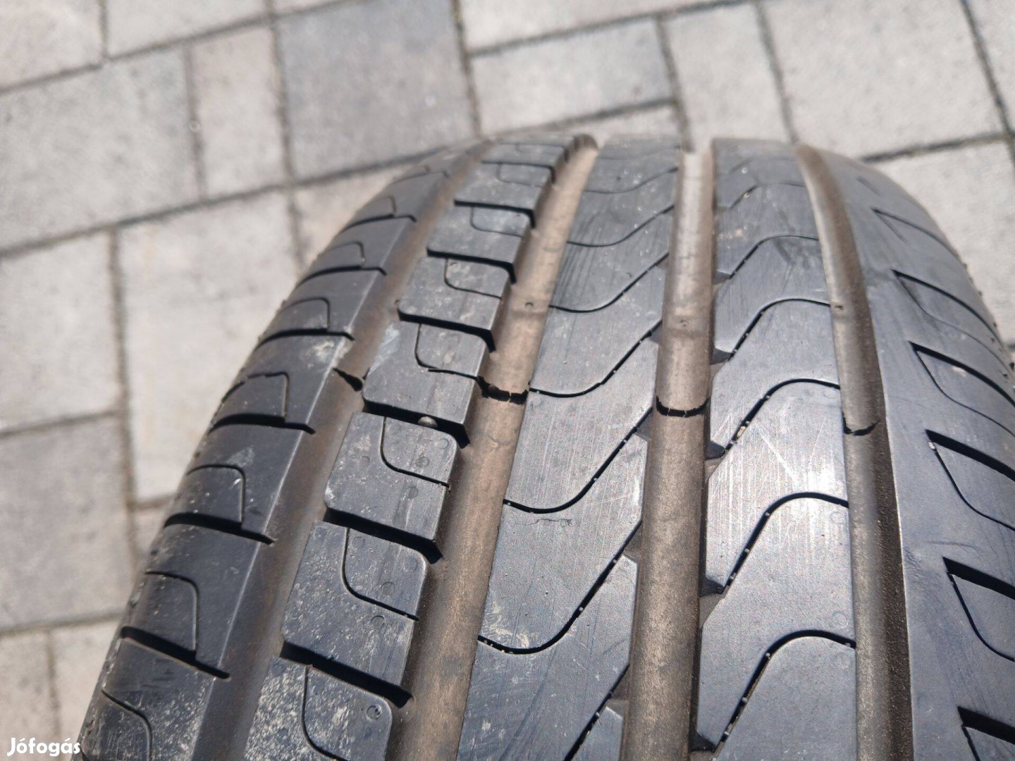 Gumiabroncs 20560R16 Pirelli nyári újszerű