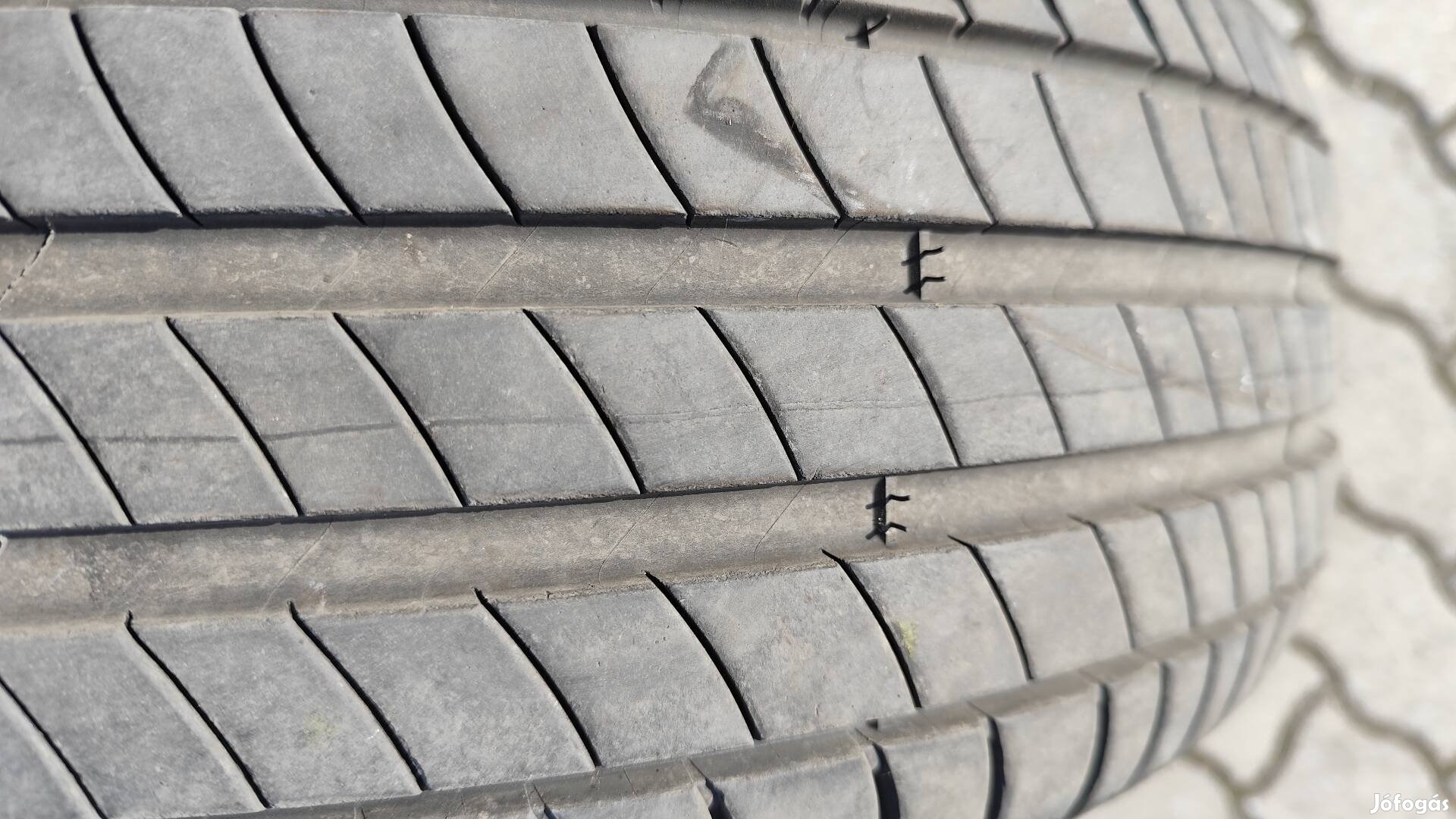 Gumiabroncs 215x65xR16 Michelin