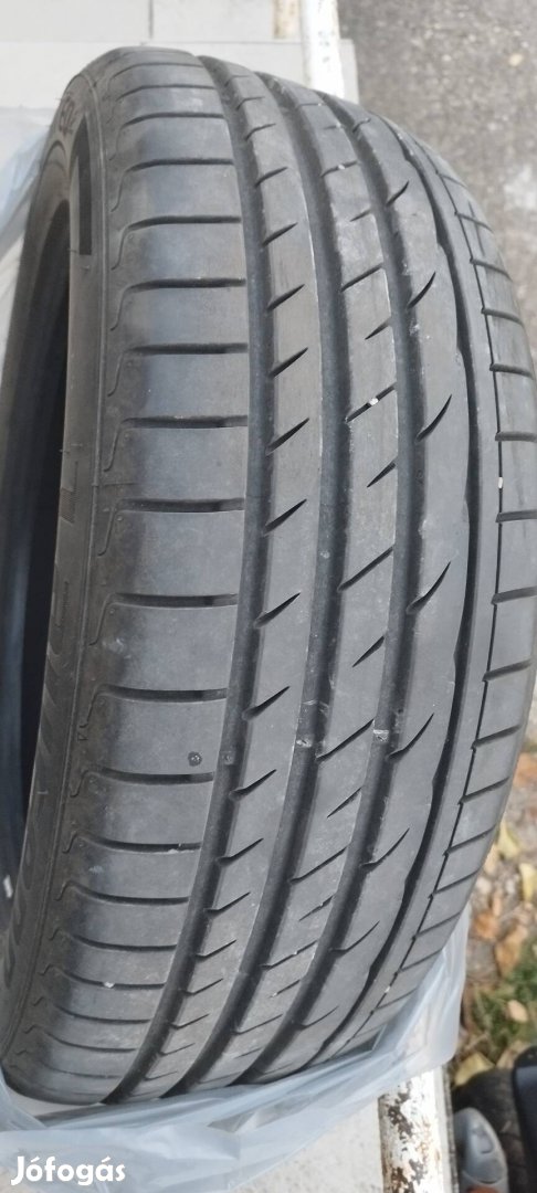 Gumiabroncs 4db eladó 