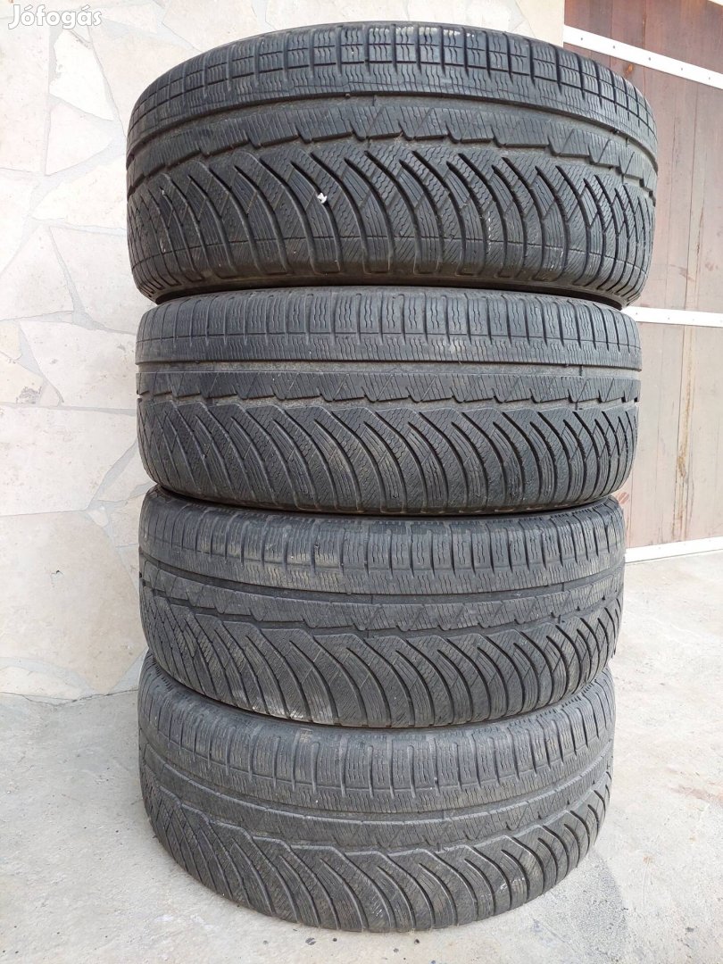 Gumiabroncs michelin 245/45 R19