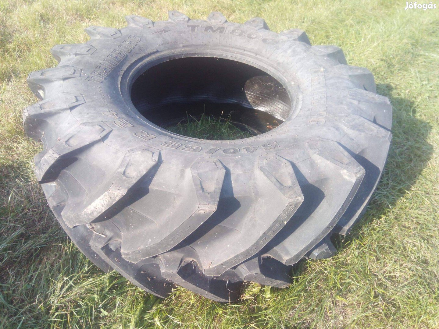 Gumiköpeny új 540/65 R 24 Trelleborg eladó