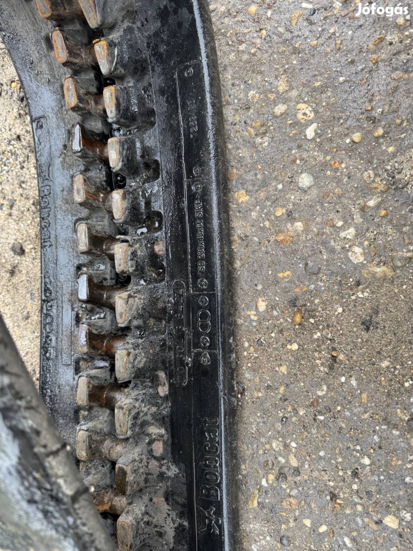 Gumilanc , heveder 230x48x66 Bobcat e16,17