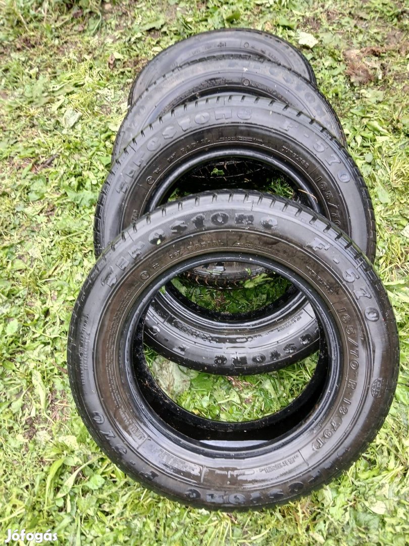 Gumiszett 165/70 R13