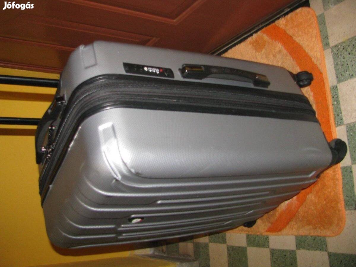 Guruló bőrönd 62x40 számzár Miatoro, gyönyörű, 4gö. hibátlan