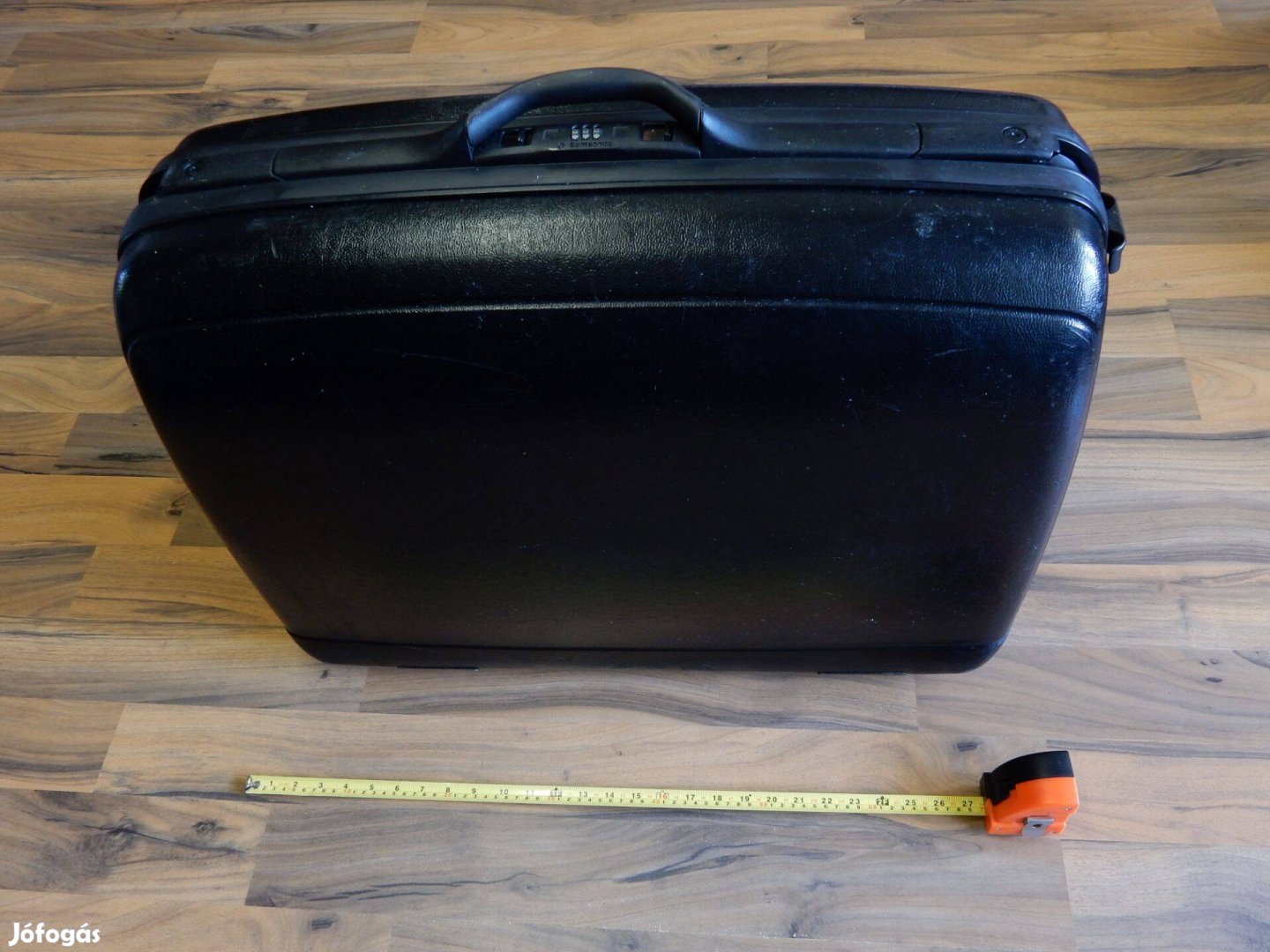 Gurulós Samsonite Silhouette bőrönd utazótáska Erős műanyag Nagyméretű