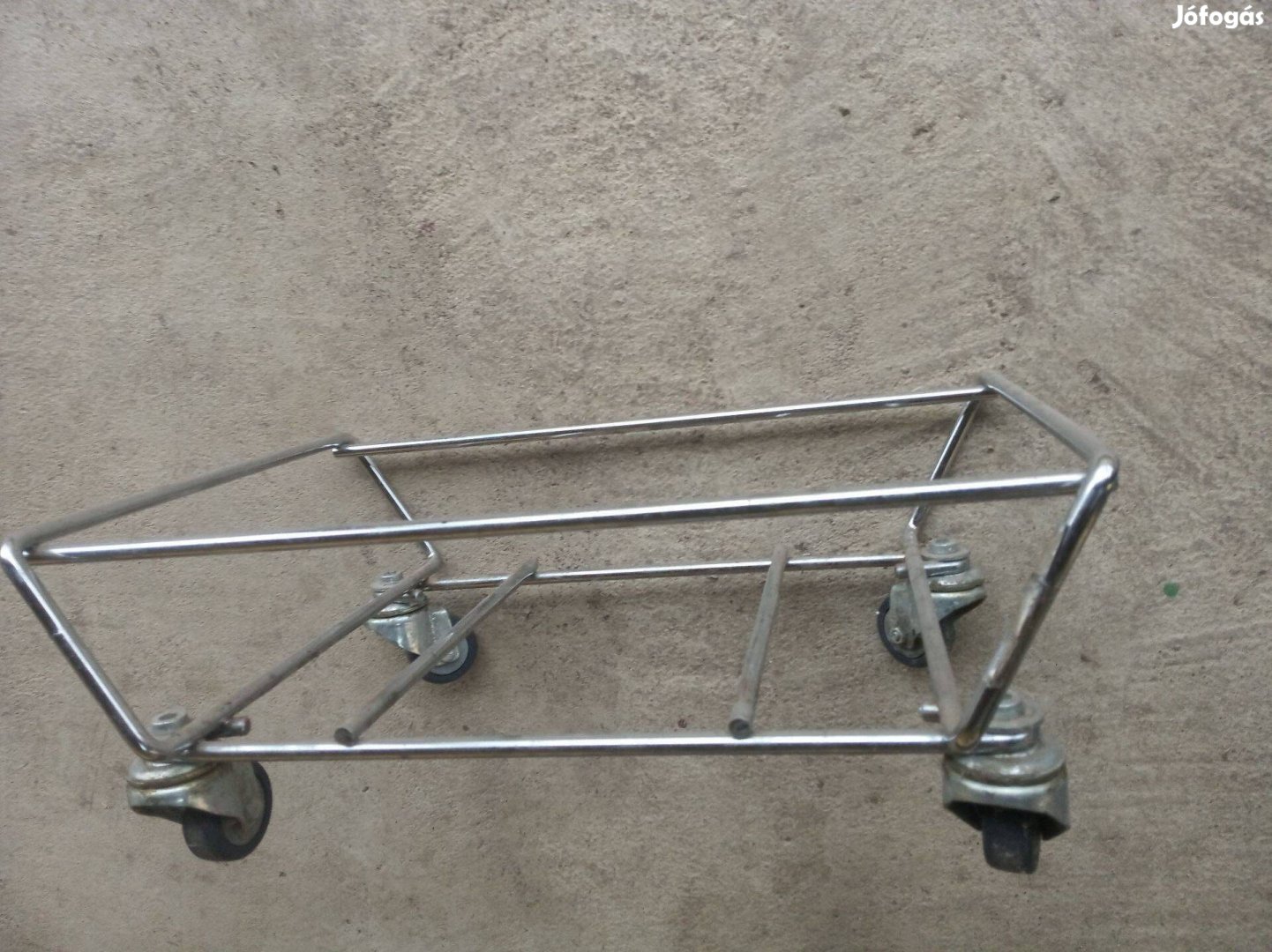 Gurulós áruszállító kocsi