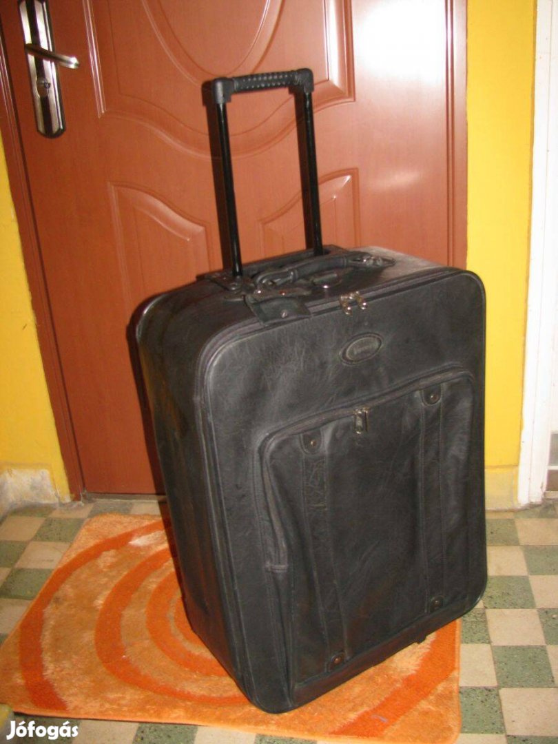 Gurulós bőrönd 70x48x24, Vinlonge, 2 görgő, 2fogó,könnyű, szép