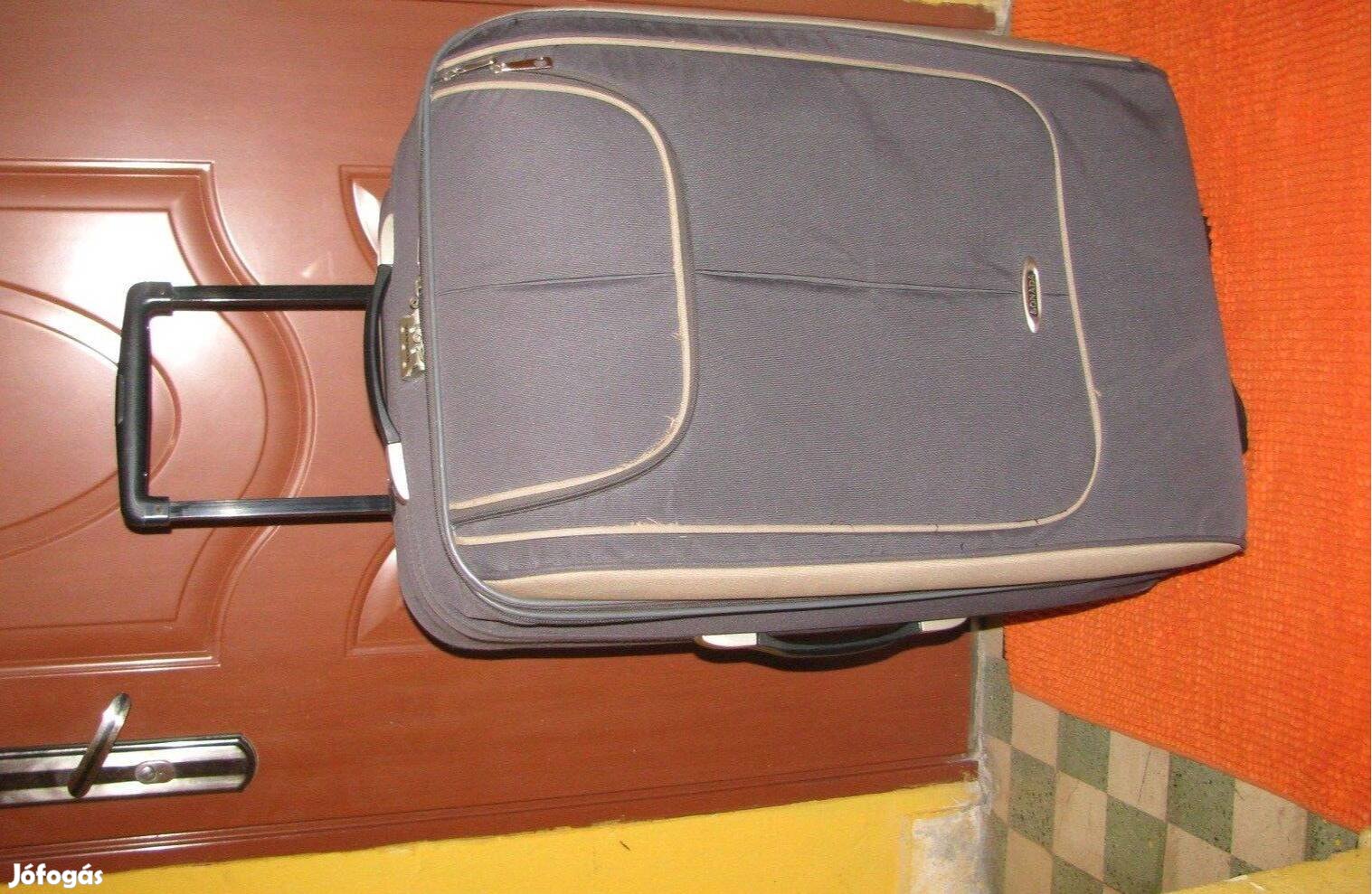 Gurulós bőrönd Óriás 78x46x29-34 jó számzár szép Sonada kiváló