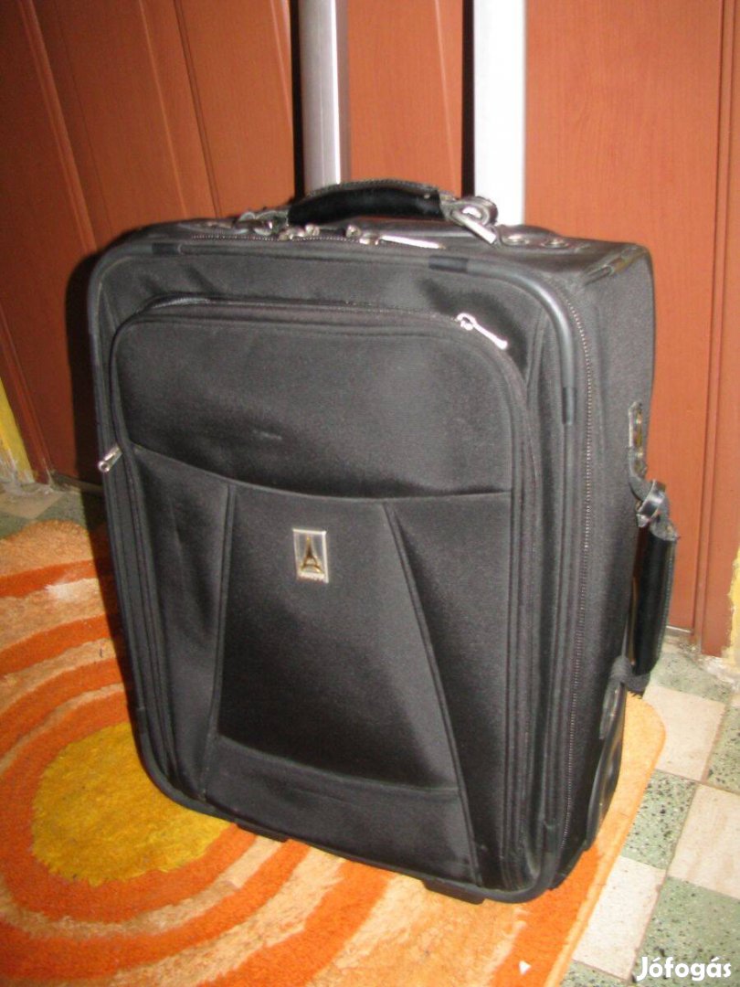 Gurulós bőrönd, 53x38x20, repülőre is, Travelpro, Eifeltornyos, újsz