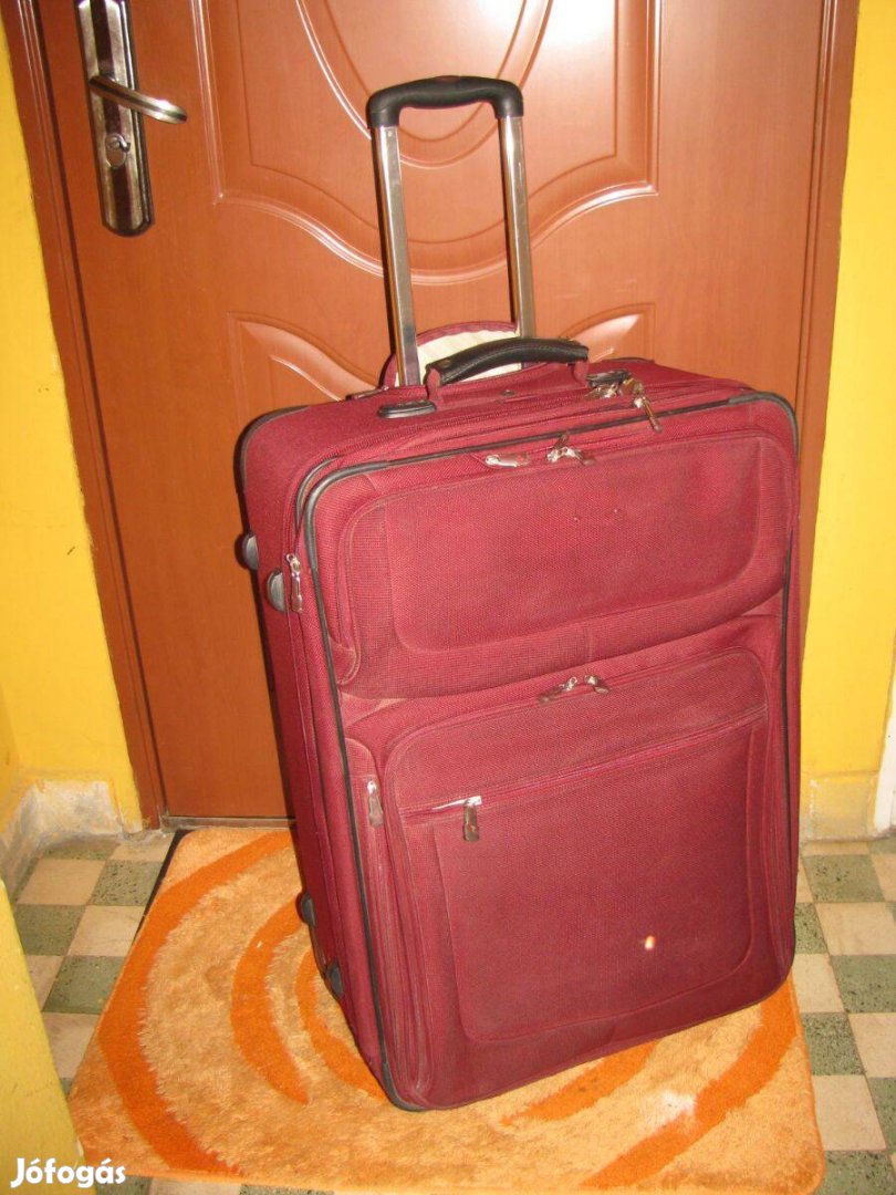 Gurulós bőrönd nagy 73x52x33, Ricardo, 3 rekesz, masszív, kar visszato