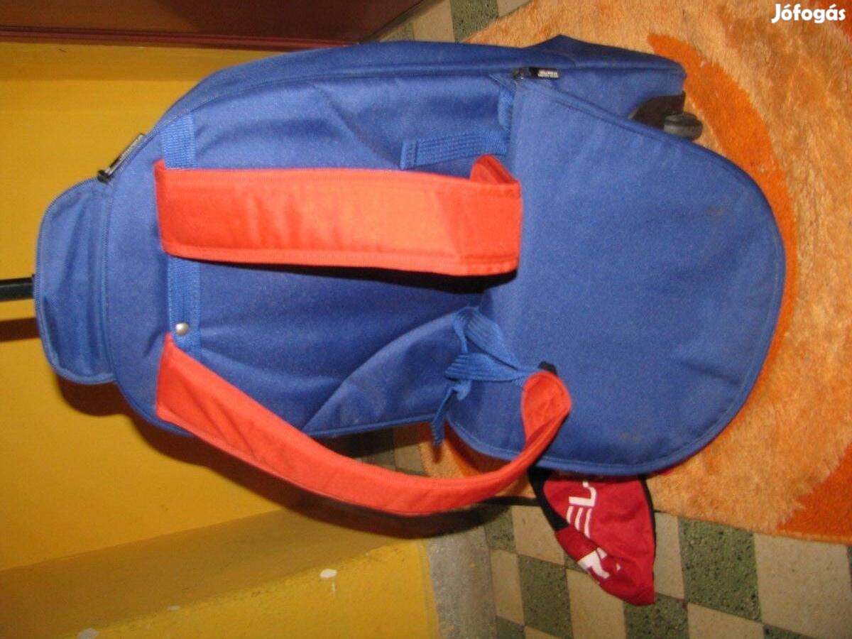 Gurulós hátizsák, Benetton, 60x34x20, kék-piros vászon, húzókarral