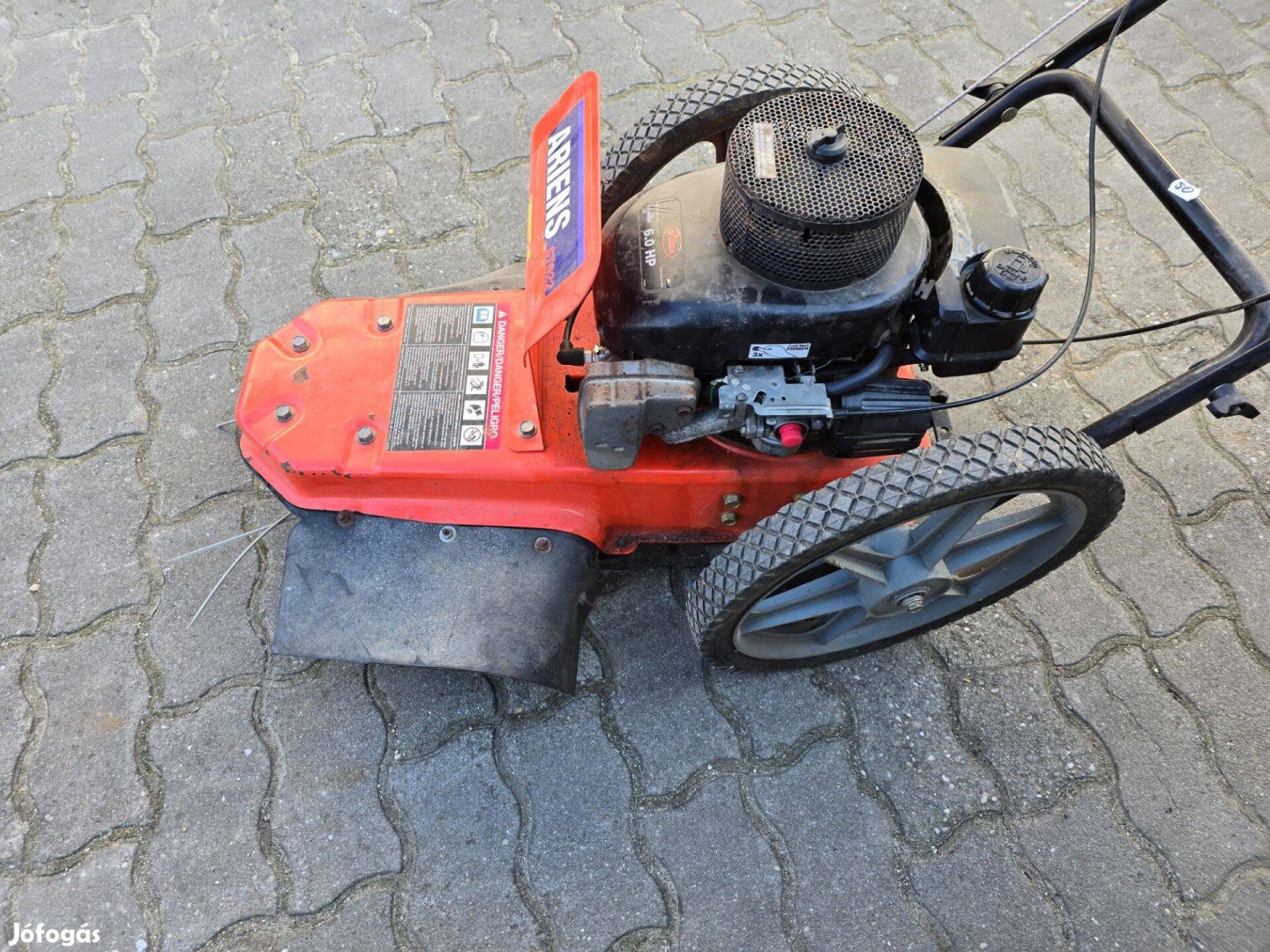 Gurulós kaszálógép eladó