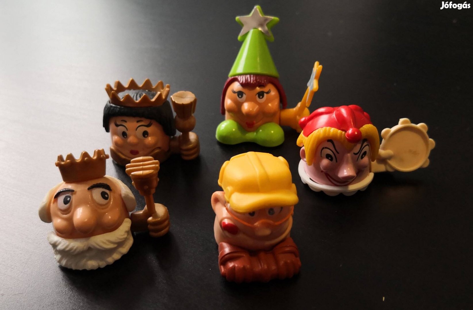 Gurulós kinder figurák (udvari bolond, király, királynő, tündér)