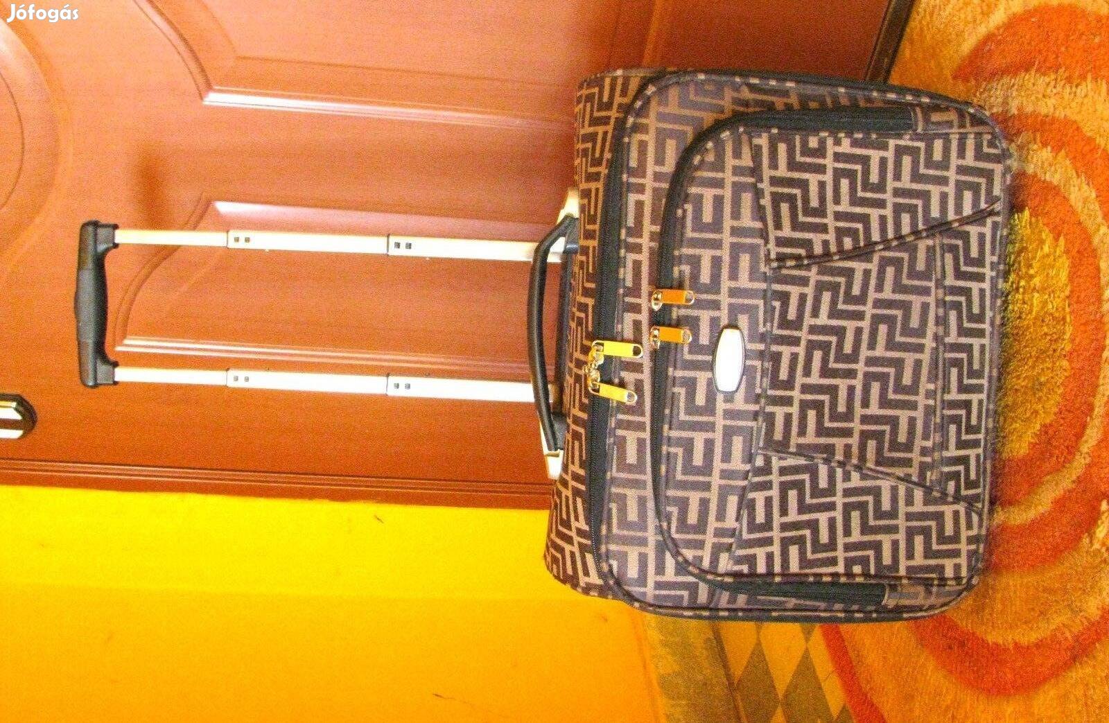 Gurulós táska, Weshare notebooktartós, 42x34x24 hibátlan 2,6 kg