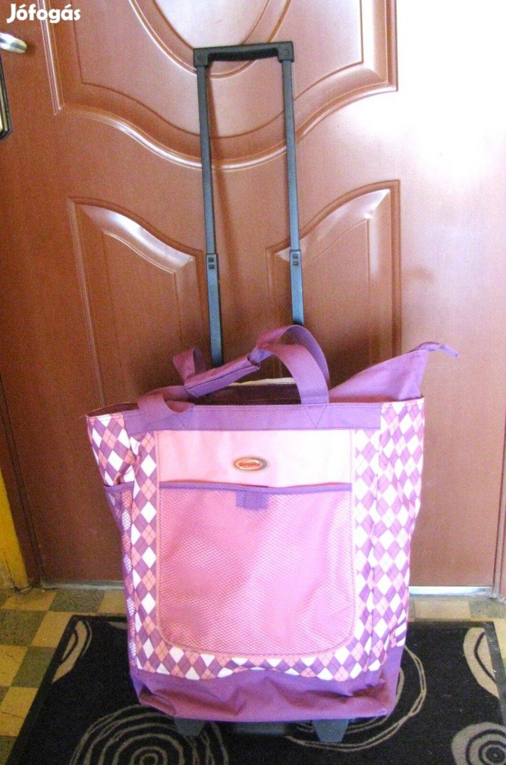 Gurulós utazótáska, Olimpia Traveller , 55x37x20 kar tokbatolós
