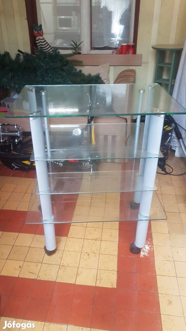 Gurulós üveg tv asztal