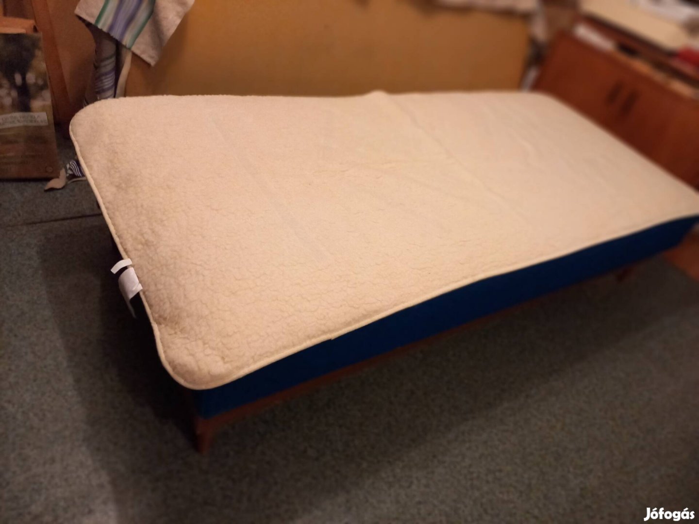 Gyapjú mágneses ágybetét