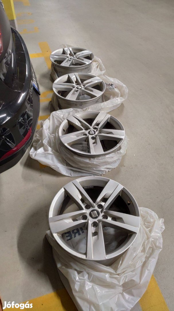 Gyári 17" Seat alufelni szett 7Jx17 ET49 5x112