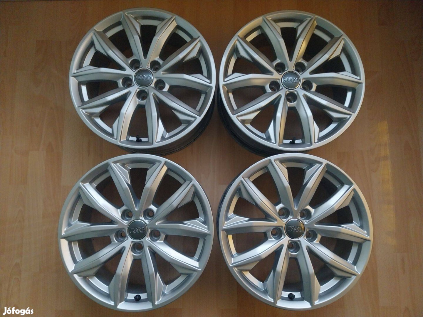 Gyári 17"-os Audi Q5 /5x112 /ET34 újszerű alufelni