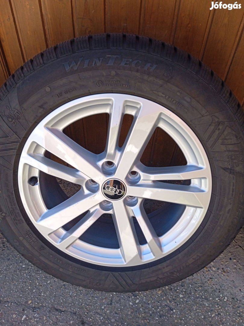 Gyári 17 collos AUDI Q3 F3 alufelnik újszerű téligumikkal