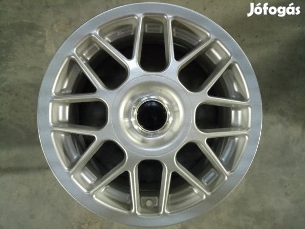 Gyári 5X114.3 7X15 ET25 67.1 HYUNDAI H200 új alufelni