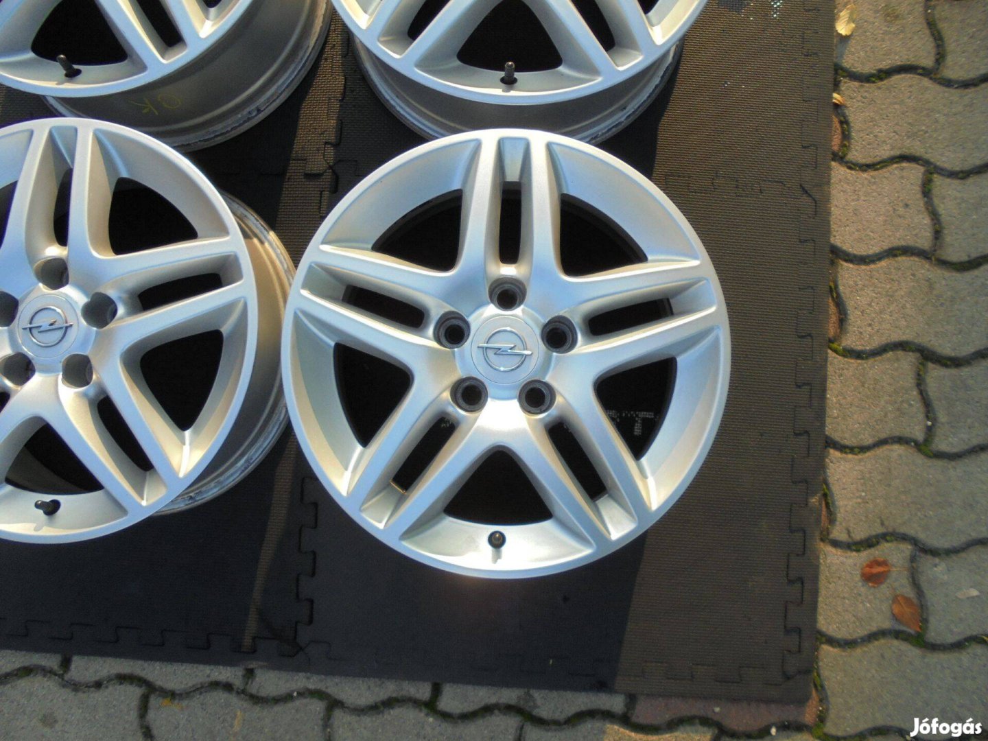 Gyári 5 x 110-es Opel alufelni eladó