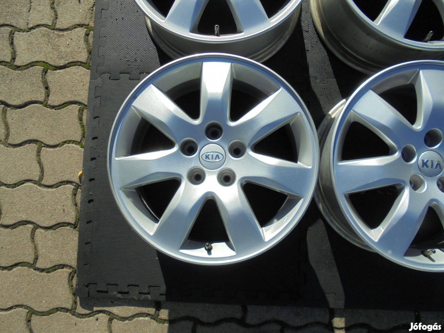 Gyári 5 x 114.3-as alufelni szép állapotban eladó