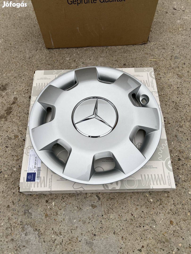 Gyári A Mercedes 15"-os dísztárcsa eladó