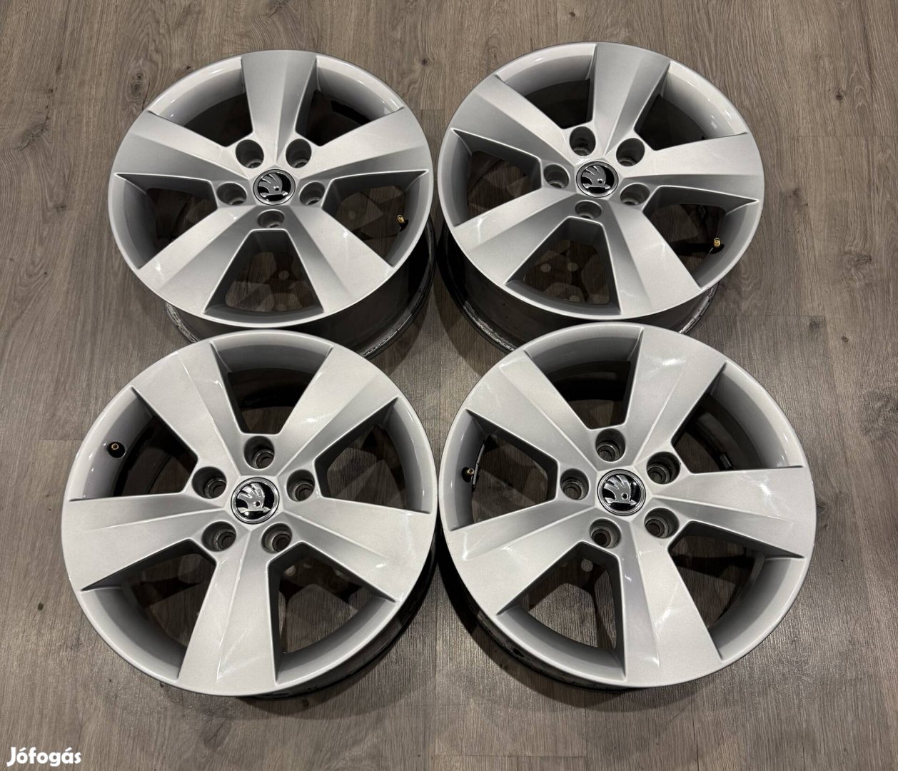 Gyári Alufelni Skoda Superb Octavia Karoq 16x6,5