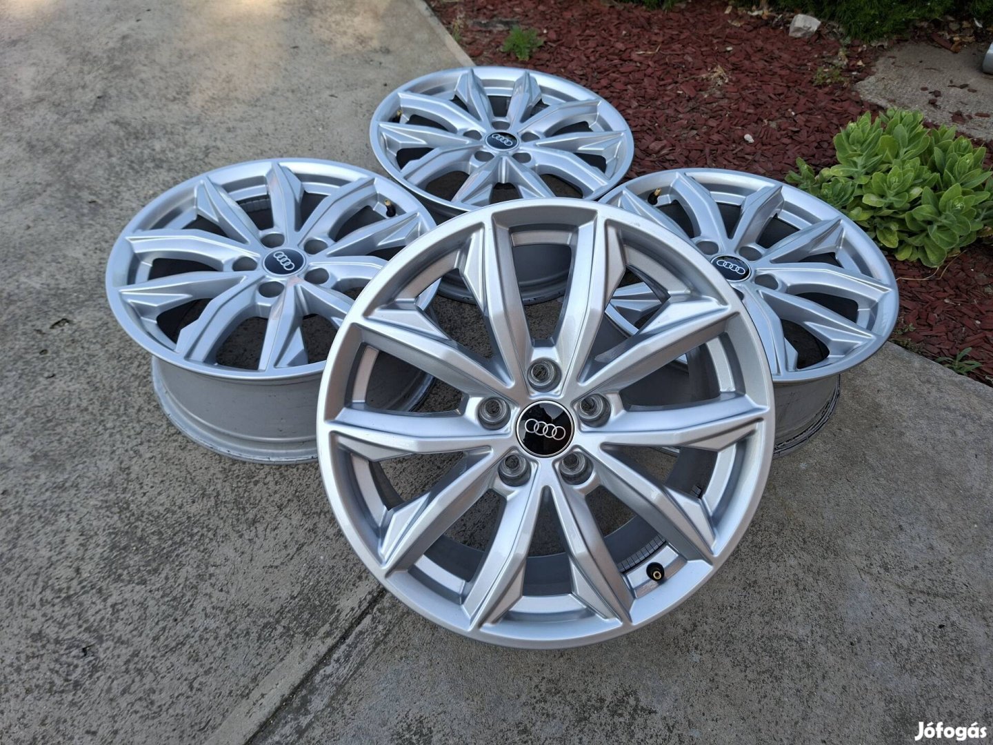 Gyári Audi 5*112 R17 alufelni. A4 A6 Q5 B8 B9 4G 4F