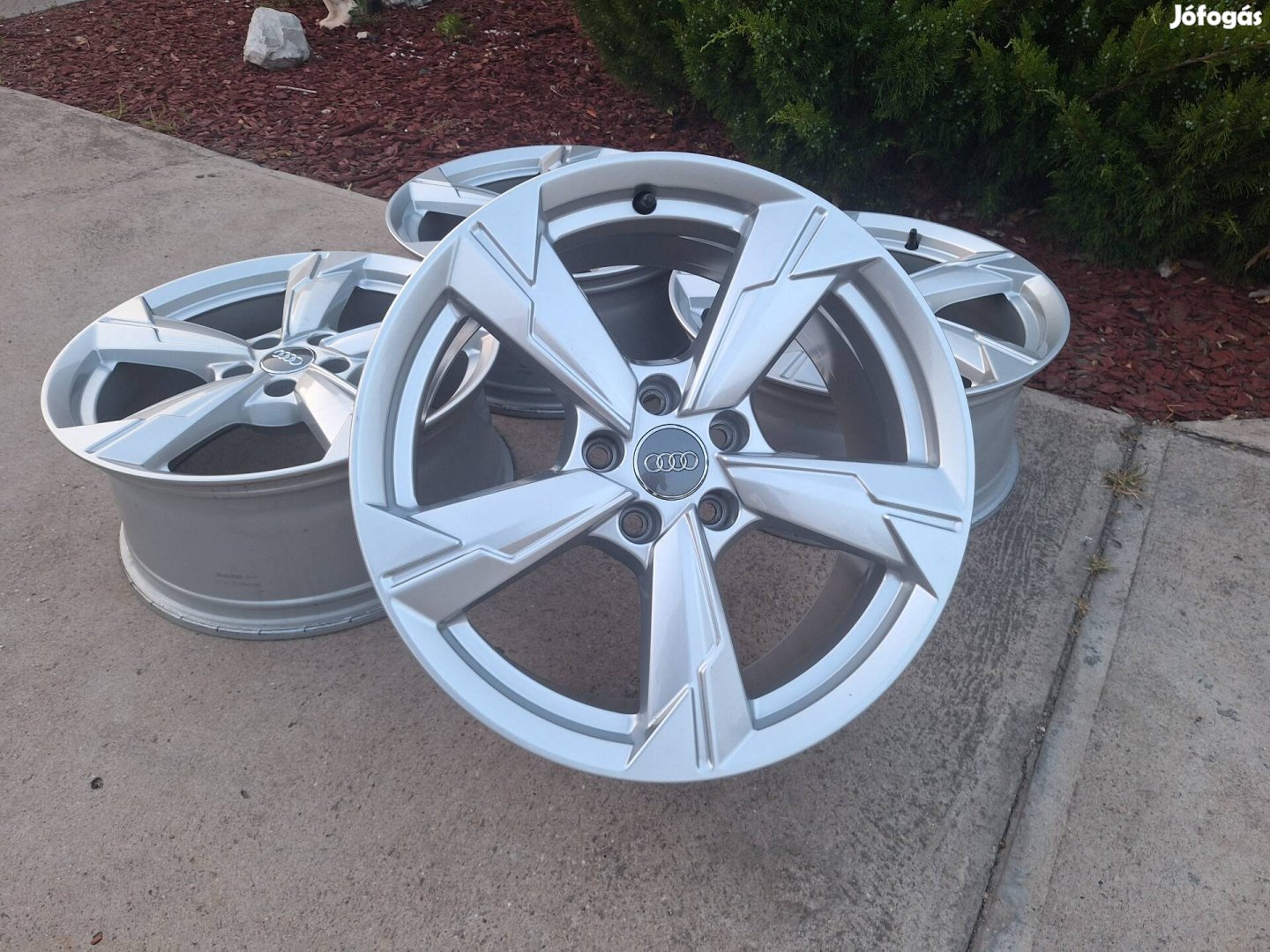 Gyári Audi 5*112 R18 New Rotor alufelni. A6 A4 B8 B9 