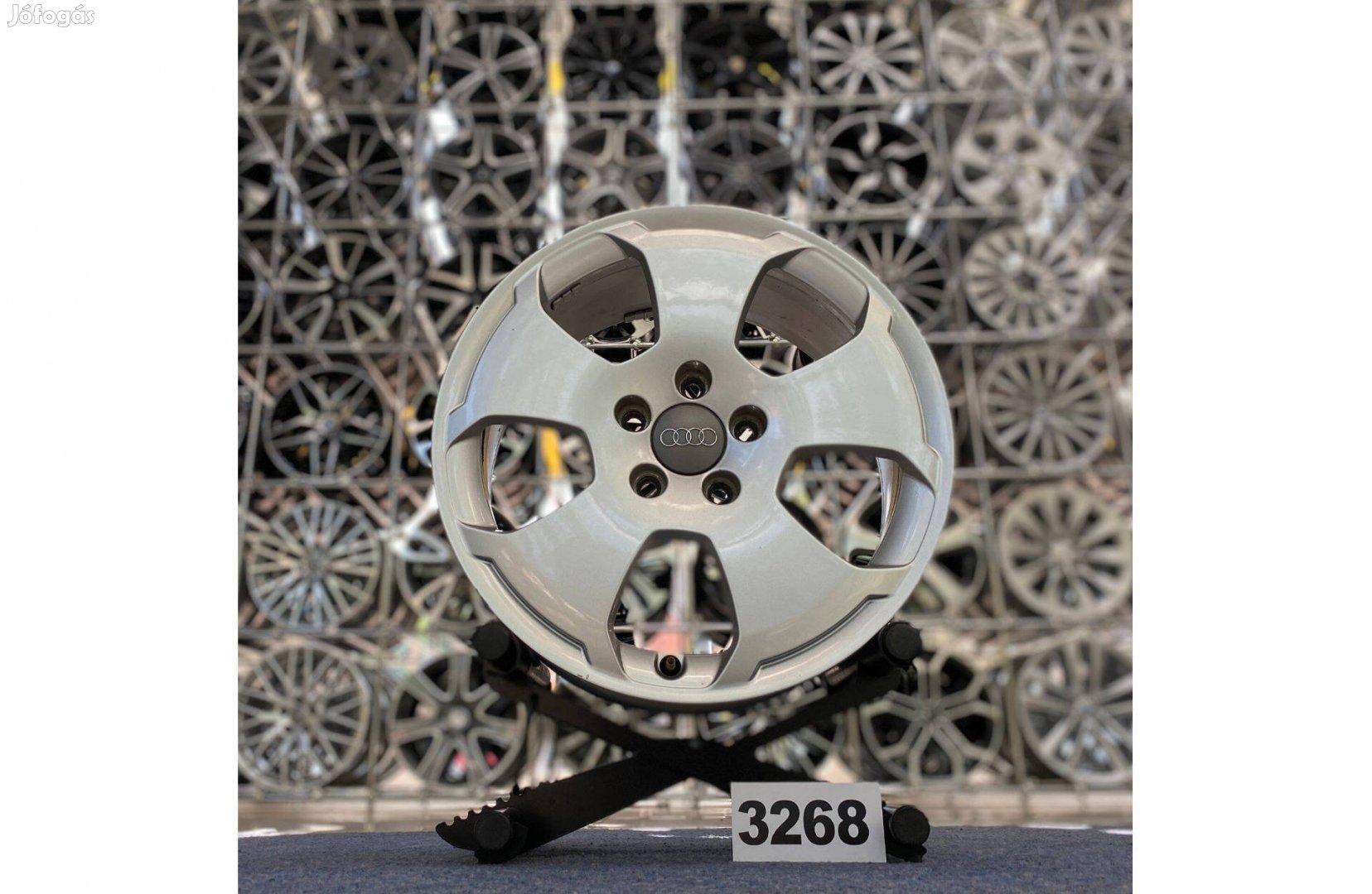 Gyári Audi A3 17 alufelni felni, 5x112 (3268)
