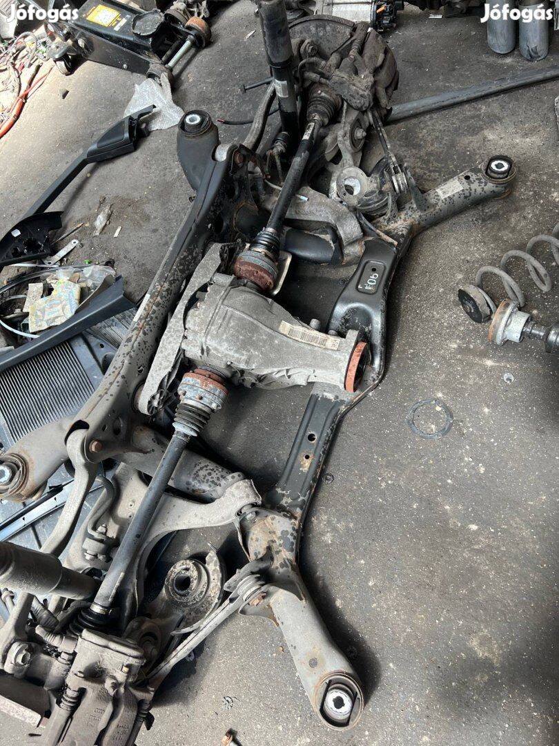 Gyári Audi A4 B8 hátsó híd