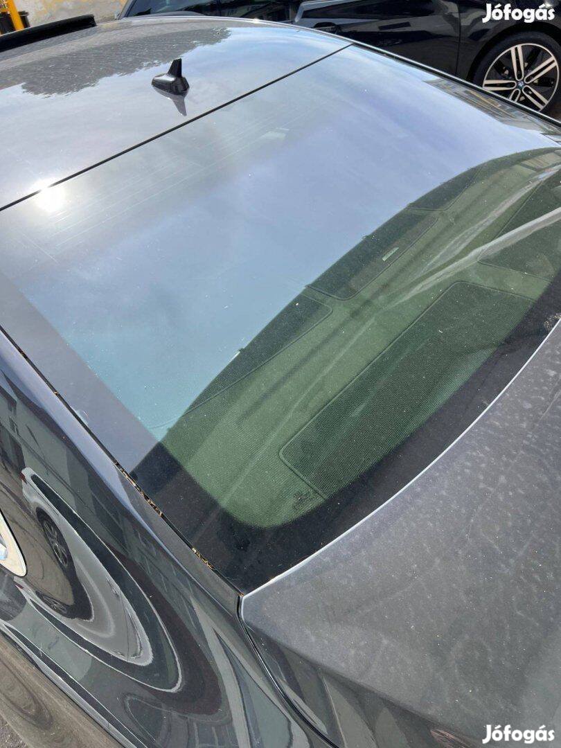 Gyári Audi A8 4D 4H hátsó szélvédő