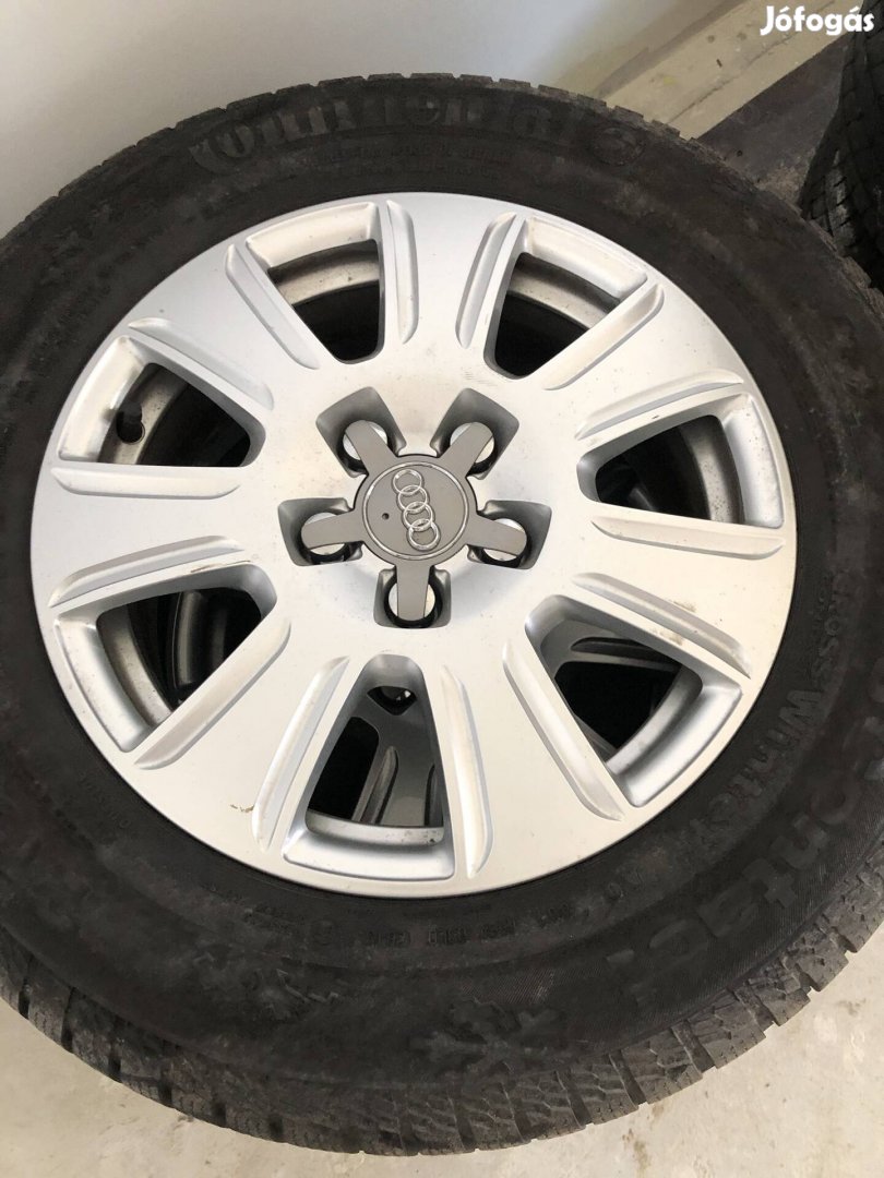 Gyári Audi alufelni felni 5x112 16" 215/65r16 teligumikkal