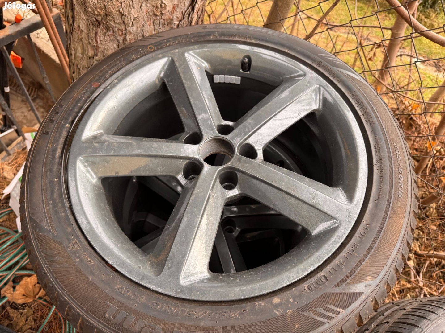 Gyári Audi felni szett téli Laufen gumikkal