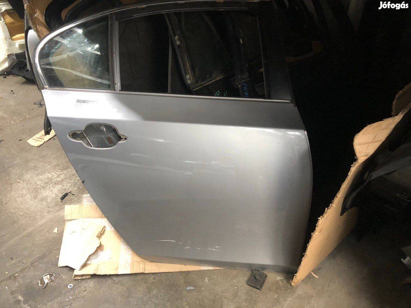 Gyári BMW E60 ajtó j.h