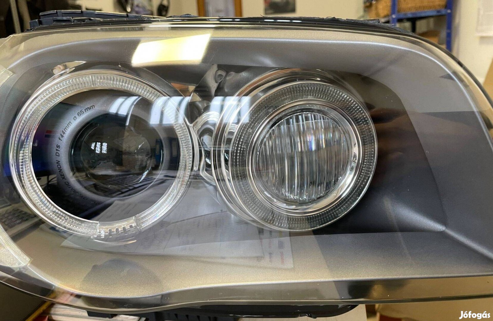 Gyári BMW E87 LCI kanyarkövető xenon jobb fényszóró