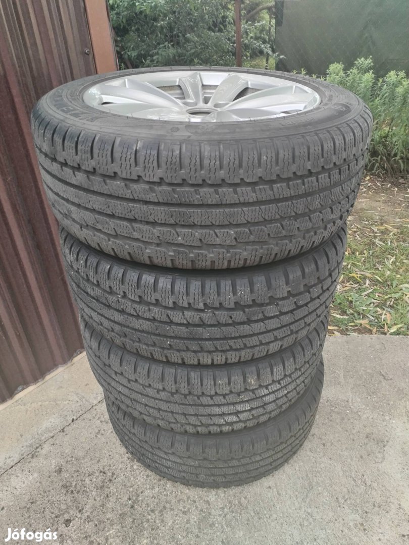 Gyári BMW F10 2011 alu felni gumival együtt eladó 