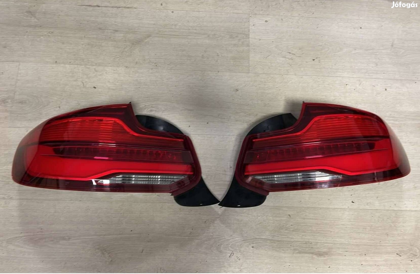 Gyári BMW F22 / F23 / F87 Led hátsó lámpa