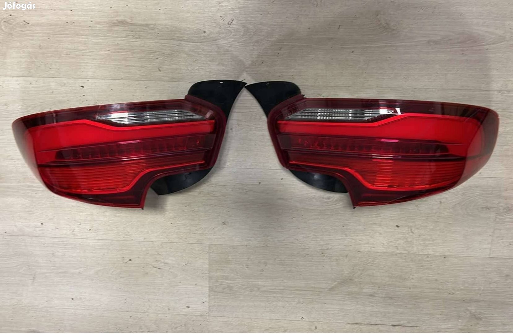 Gyári BMW F22 / F23 / F87 Led hátsó lámpa
