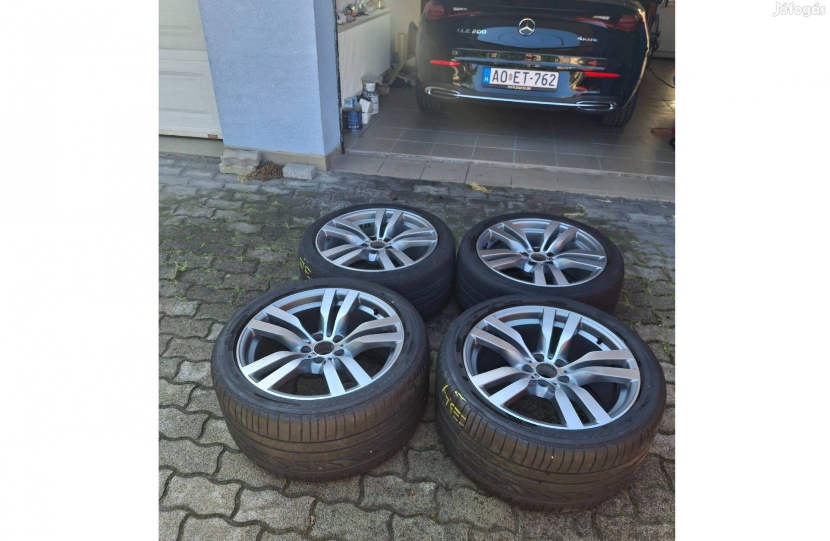 Gyári BMW felnik(20") Bridgestone nyári gumikkal. 315/35-275/40