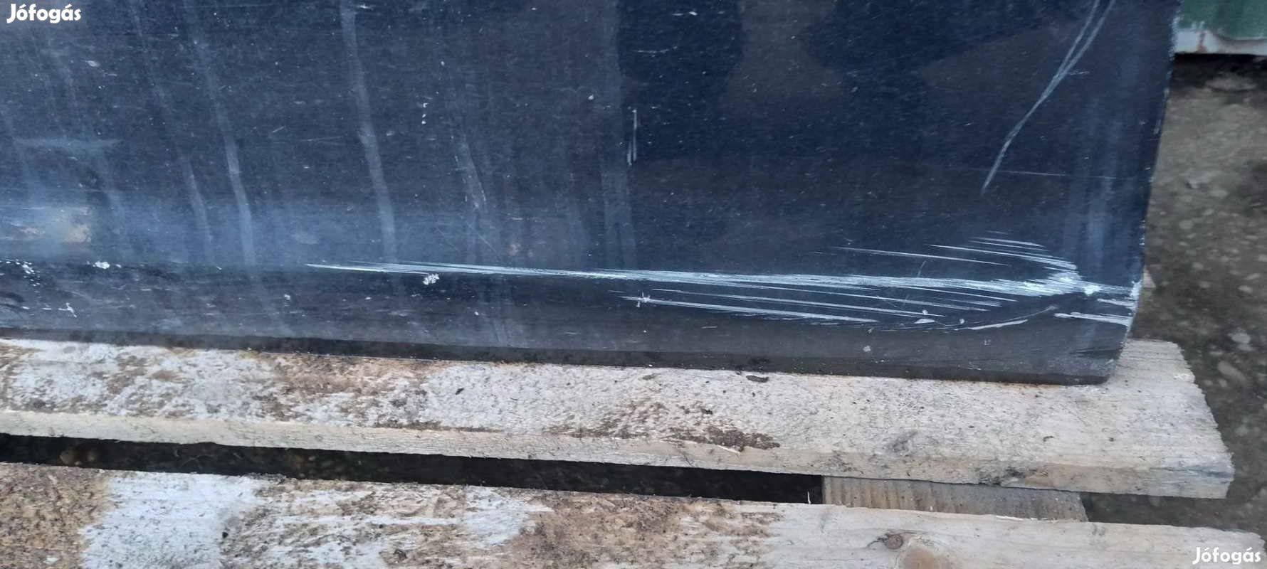 Gyári Ford C-Max bal első ajtó javítható állapotban