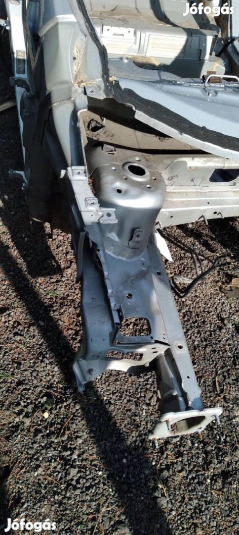 Gyári Ford C-Max jobb első negyed nyúlvány