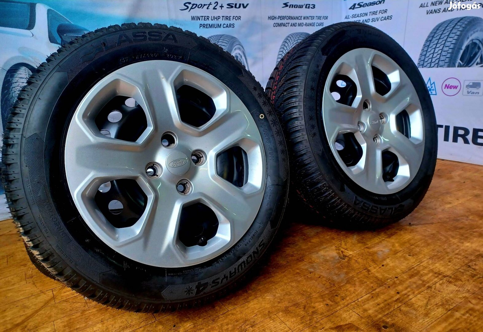 Gyári Ford Ecosport téli garnitúra Új! 4x108 195/60r16.