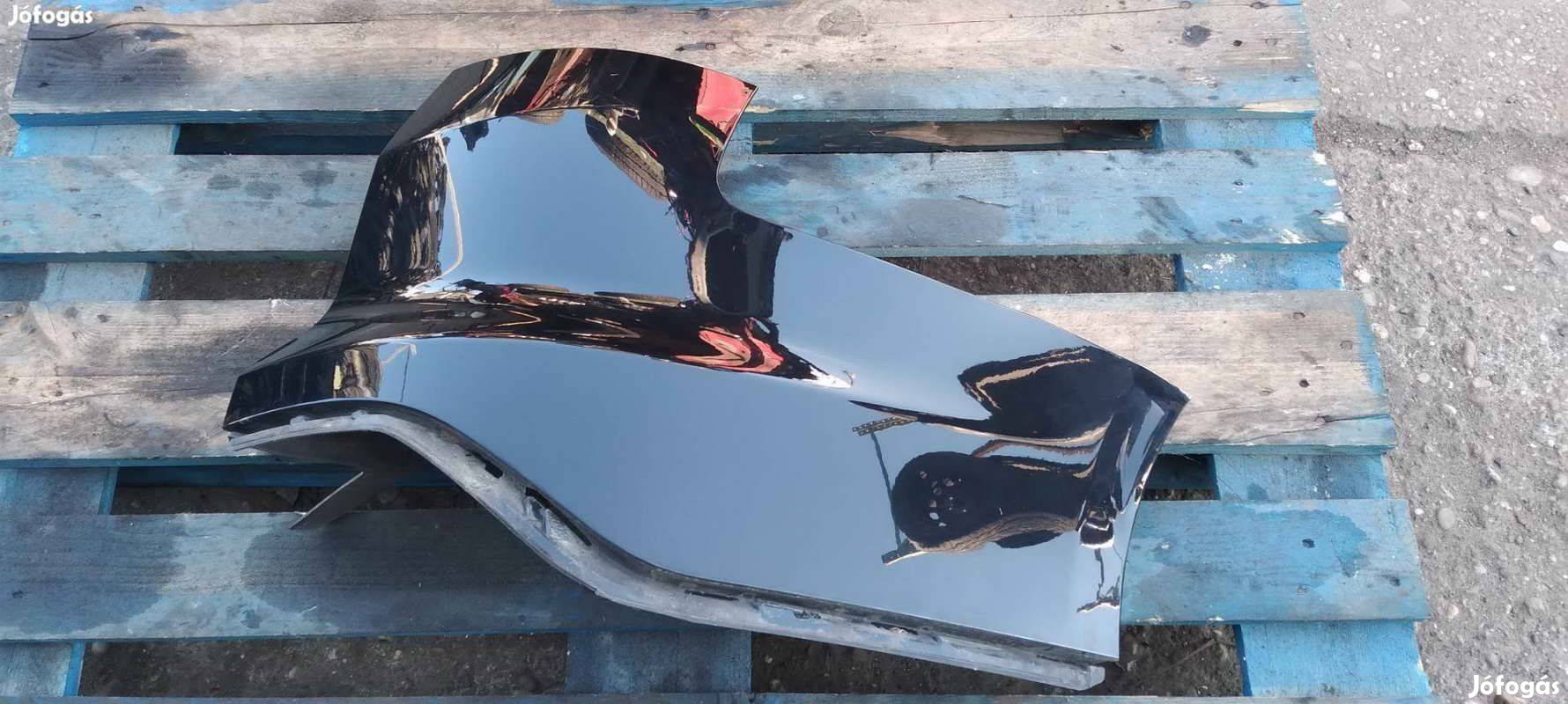 Gyári Ford Focus MK3 hátsó lökhárító bal illetve jobb oldali része