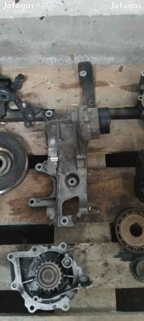 Gyári Ford Mondeo MK5 generátor tartó konzol kompresszor tartó 2.0d eu